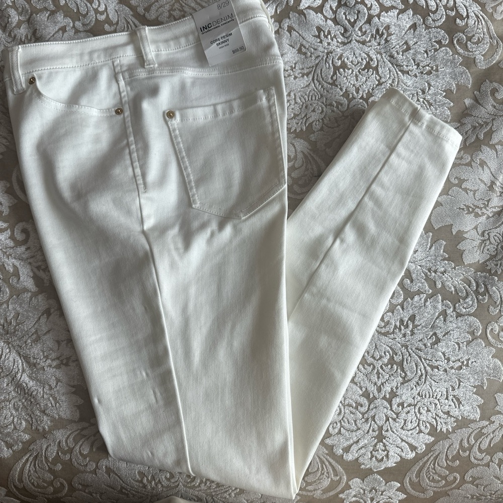 INC International Concepts Women's Cream Skinny Jeans